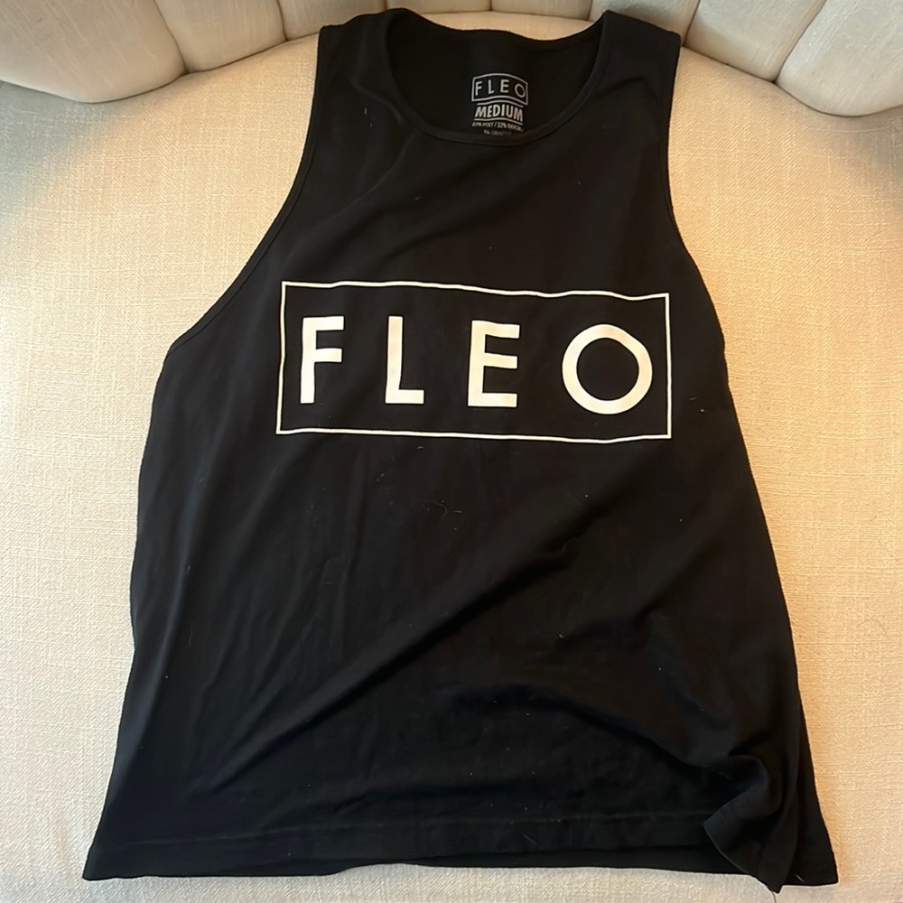 FLEO Tank Top